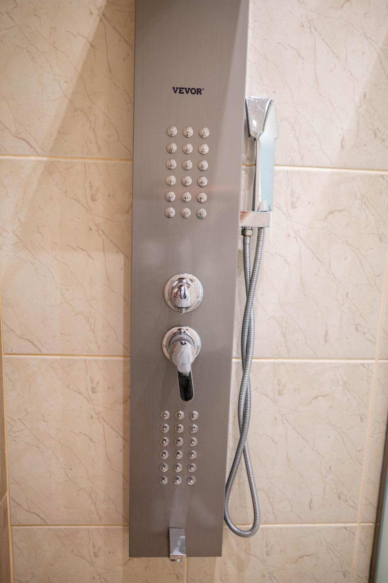 Kosnian City Suites Luaran gambar